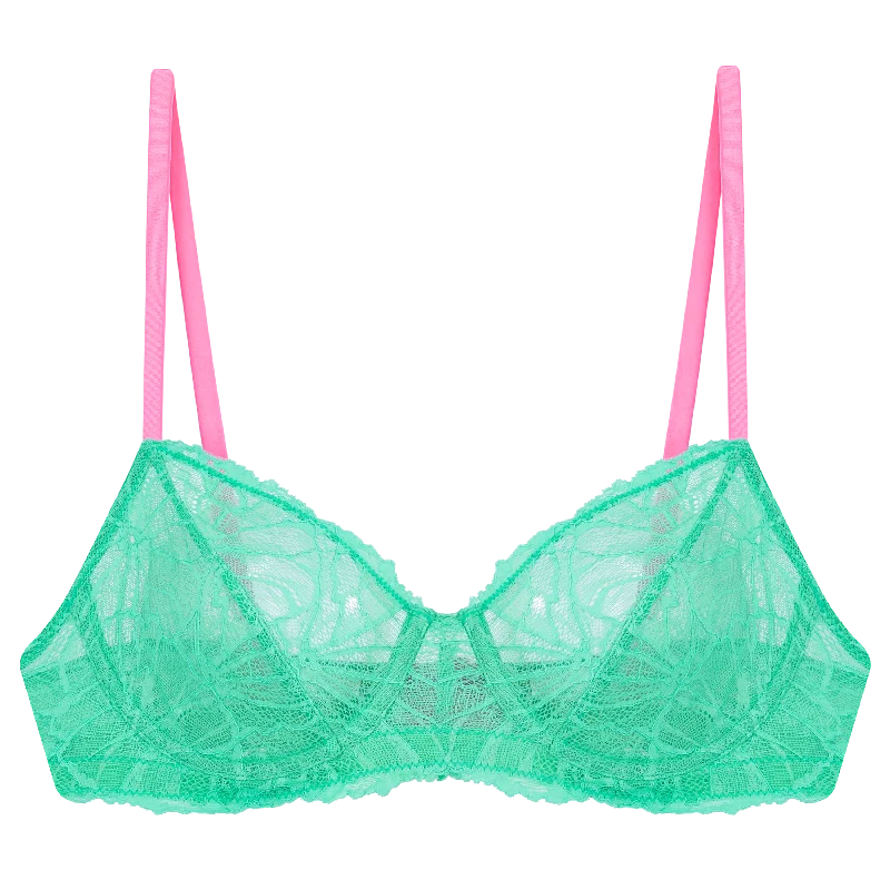 Women's plunge bras for low - cut topsEden Graphic Lace Underwire Bra