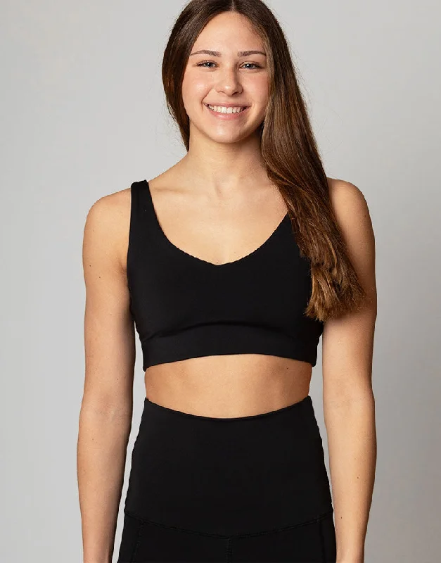 Women's sports bras with a racerback designFreestyle V Crop Black