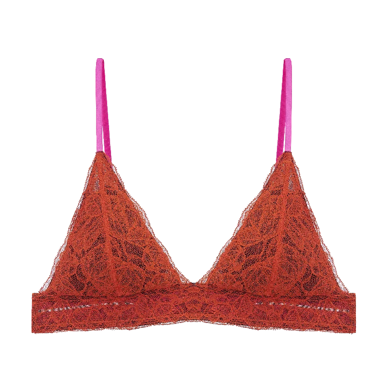 Women's bras with a seamless constructionSiena Lace Padded Triangle Bra