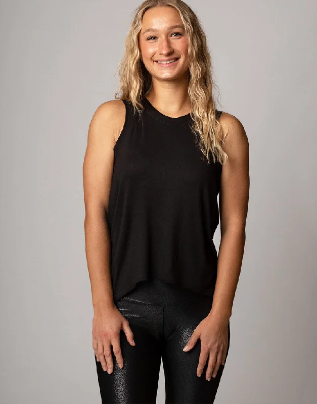 Women's padded bras for a more rounded shapeSunday Tank Black