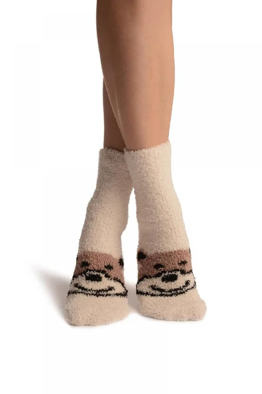 Women's thigh - high socks in a fishnet patternCream With Cute Bear Terry Ankle High Socks