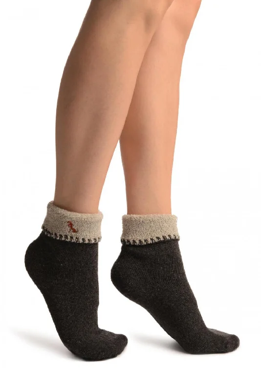 Women's quick - dry socks for water activitiesGrey With Cute Dog Flip Top Angora Ankle High Socks