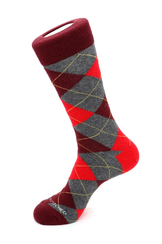 Women's anti - odor socks for long - day freshnessTraditional Argyle Sock